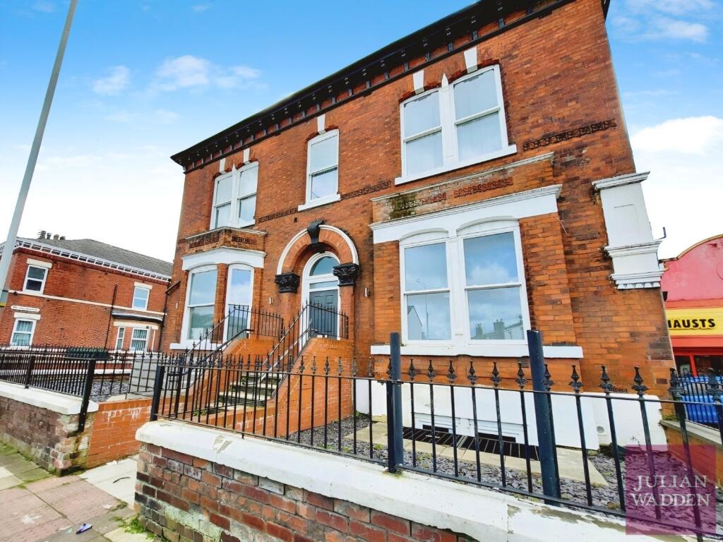 1 bed House Share for rent in Stockport. From Julian Wadden - Stockport