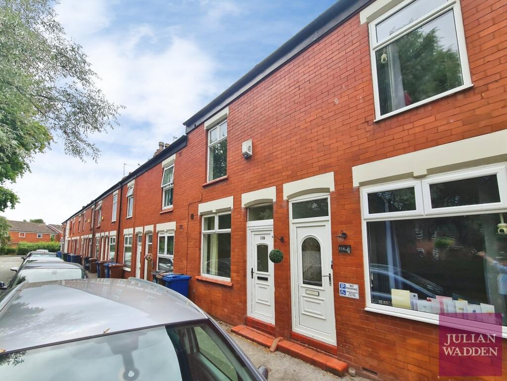 2 bed Mid Terraced House for rent in Stockport. From Julian Wadden - Stockport