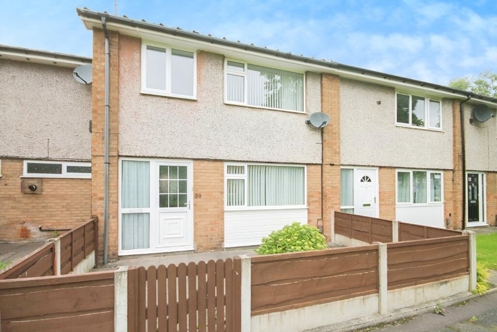 3 bed Detached for rent in Hazel Grove. From Julian Wadden - Stockport 3 bed Detached for rent in Hazel Grove. From Julian Wadden - Stockport