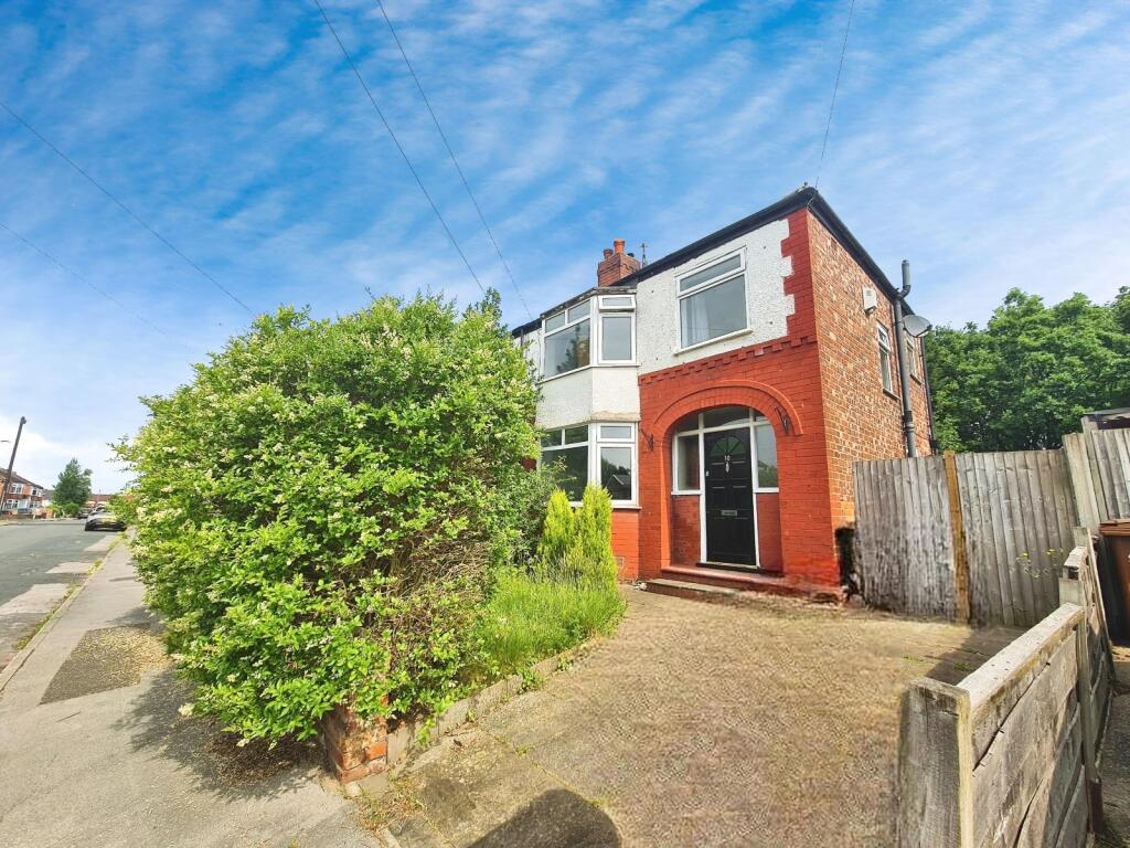 3 bed Semi Detached for rent in Stockport. From Julian Wadden - Stockport