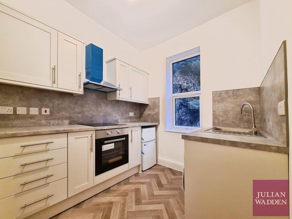 1 bed 1st Floor Flat for rent in Stockport. From Julian Wadden - Stockport 1 bed 1st Floor Flat for rent in Stockport. From Julian Wadden - Stockport