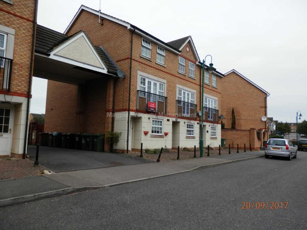 3 bed Town House for rent in Yaxley. From Magpie Property Management Ltd - St Neots