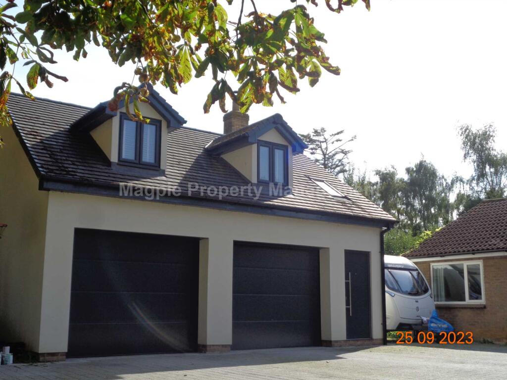 0 bed Studio for rent in St Neots. From Magpie Property Management Ltd - St Neots