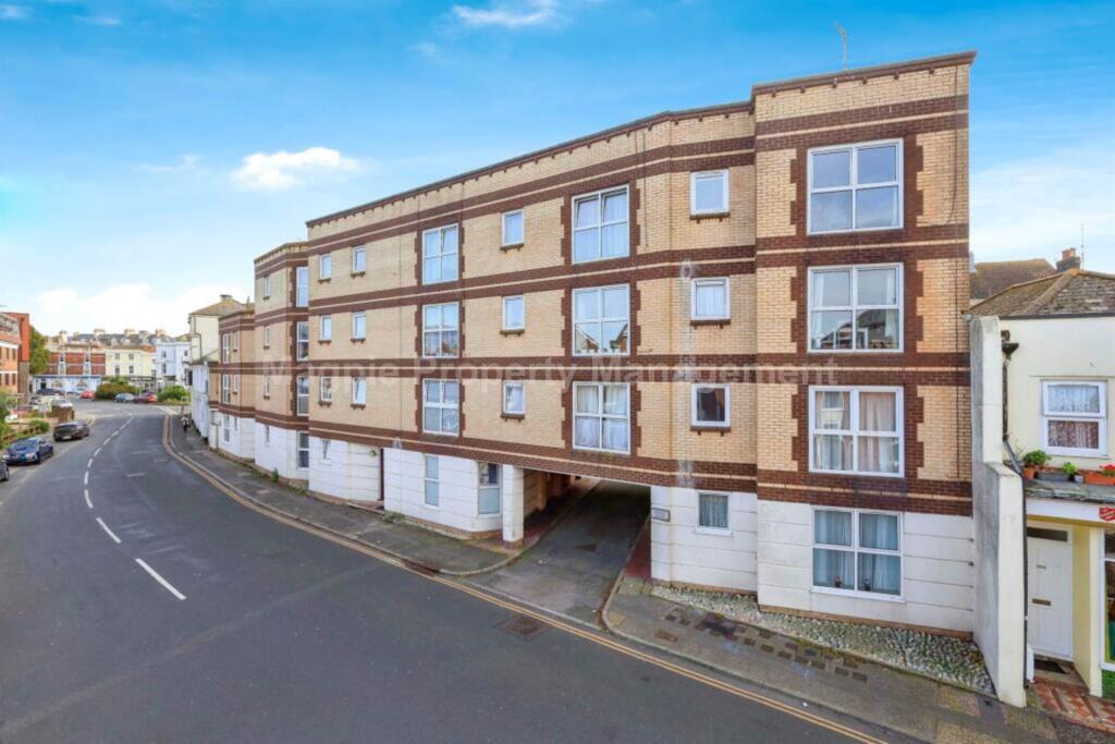 1 bed Apartment for rent in Eastbourne. From Magpie Property Management Ltd - St Neots