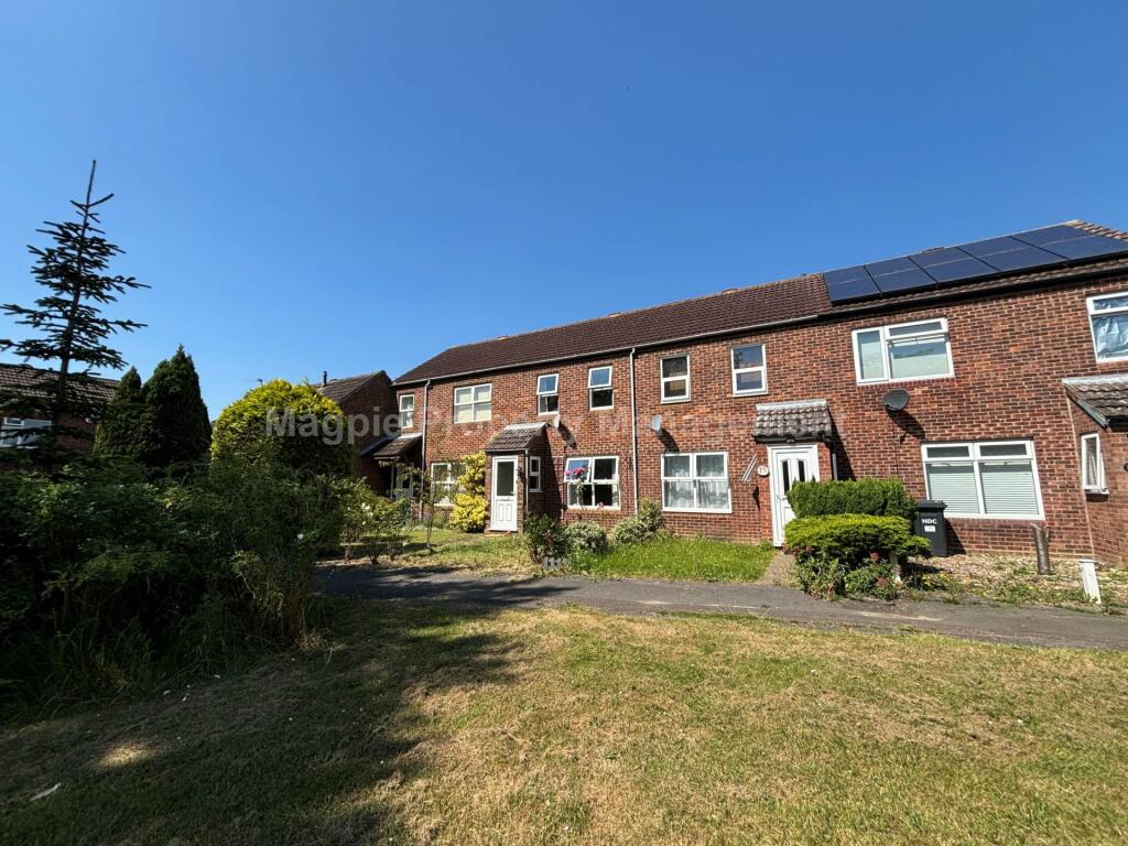2 bed Mid Terraced House for rent in St Neots. From Magpie Property Management Ltd - St Neots 2 bed Mid Terraced House for rent in St Neots. From Magpie Property Management Ltd - St Neots