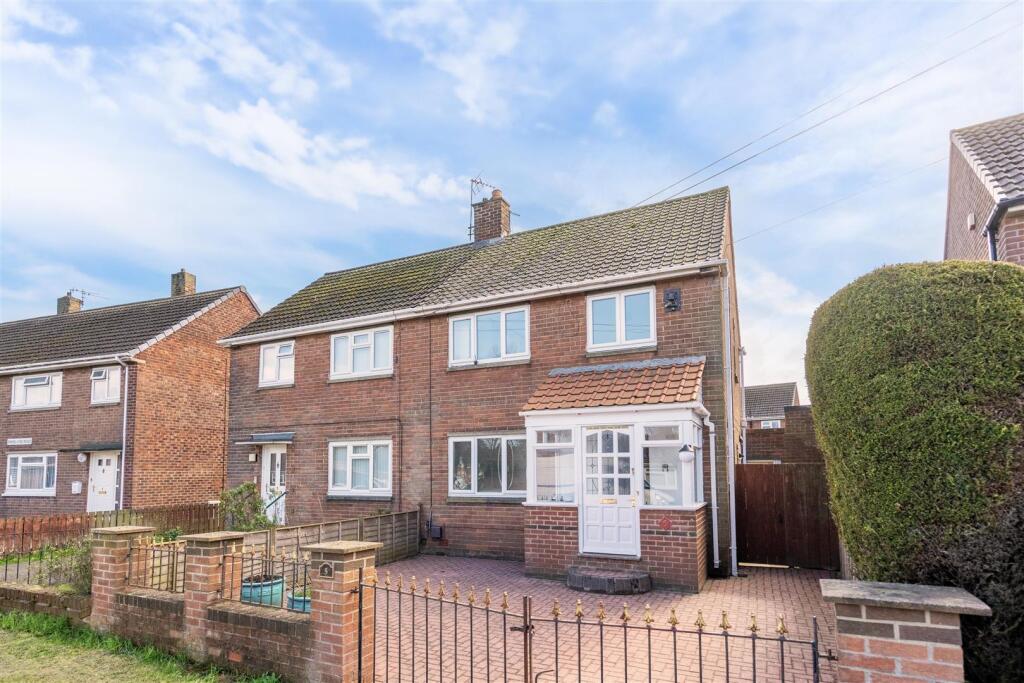 2 bed Semi Detached for rent in Whitley Bay. From Signature - North East 2 bed Semi Detached for rent in Whitley Bay. From Signature - North East