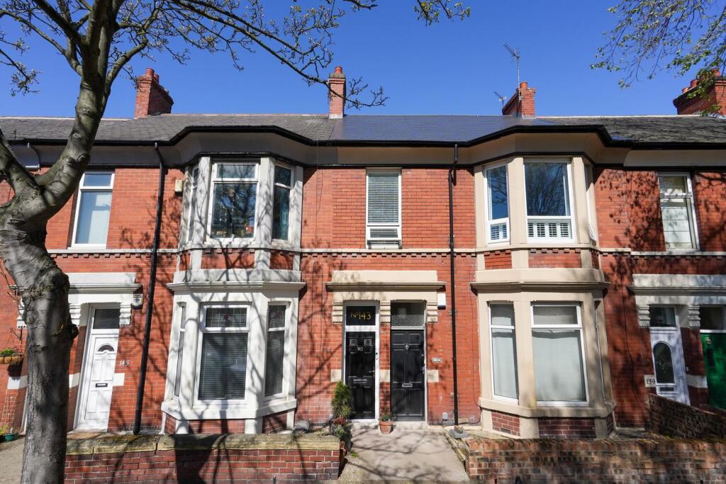 3 bed 1st Floor Flat for rent in Meadow Well. From Signature - North East