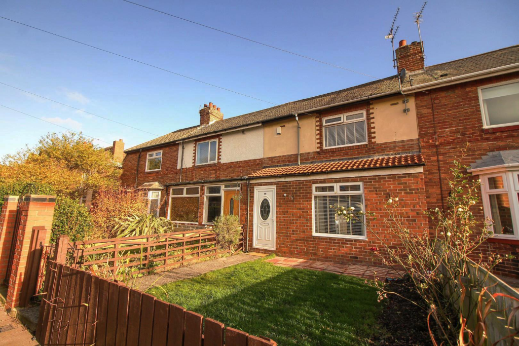 2 bed Mid Terraced House for rent in Tynemouth. From Signature - North East 2 bed Mid Terraced House for rent in Tynemouth. From Signature - North East