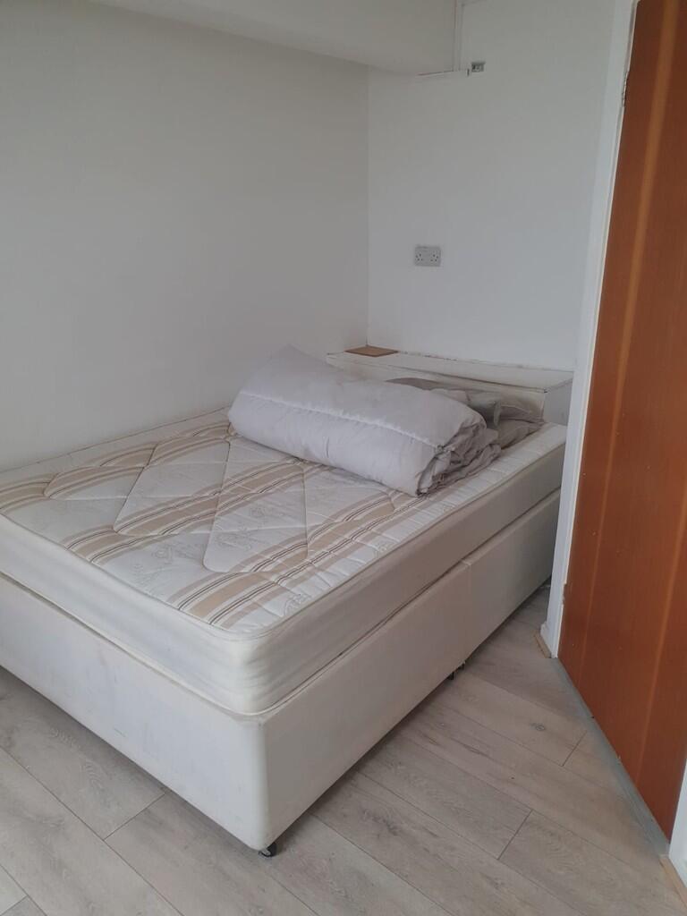 1 bed Apartment for rent in Finchley. From Property Hub - Wembley