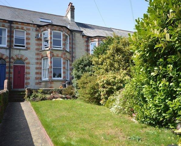 2 bed Semi-Detached House for rent in Truro. From Goundrys Estate Agents - Truro