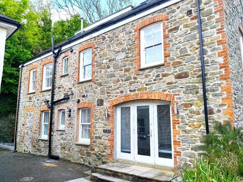 2 bed Detached House for rent in St Agnes. From Goundrys Estate Agents - Truro