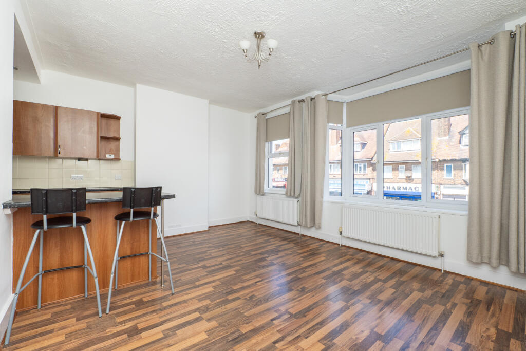 2 bed Annexe for rent in Carshalton. From Goodfellows Lettings