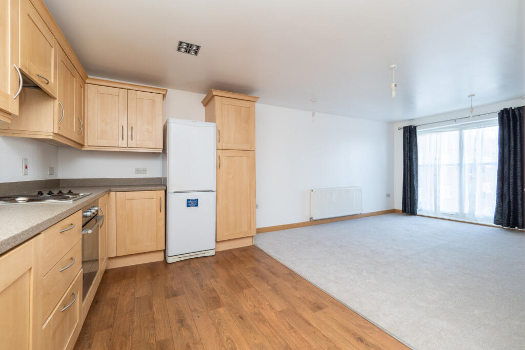 2 bed Apartment for rent in Wallington. From Goodfellows Lettings