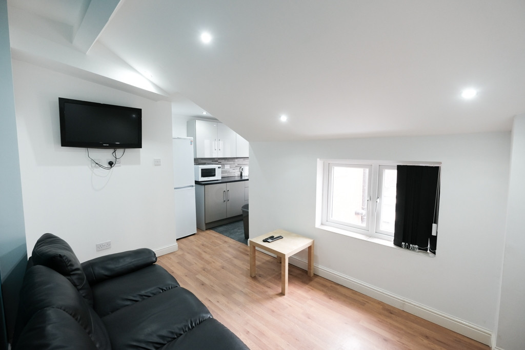 3 bed Flat for rent in Preston. From Kingswood Properties City Center