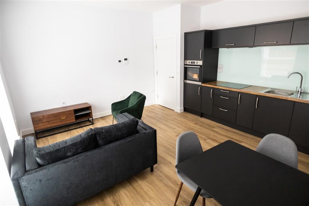 2 bed Apartment for rent in Preston. From Kingswood Properties City Center