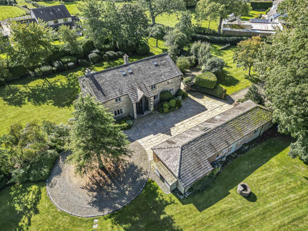 5 bed Detached for rent in Preston. From Kingswood Properties City Center