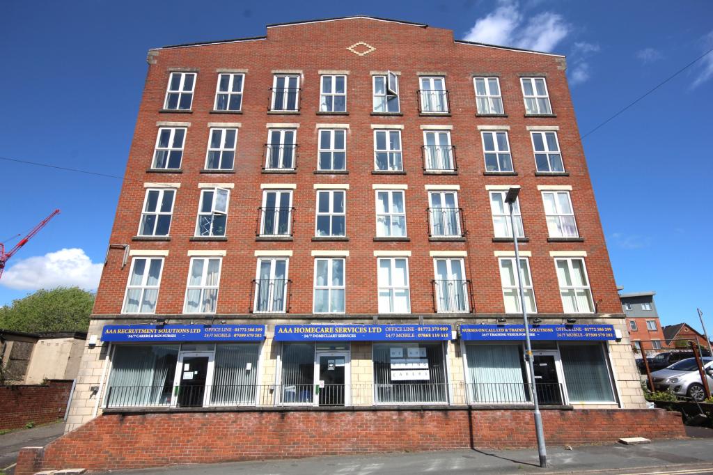 2 bed Apartment for rent in Preston. From Kingswood Properties City Center