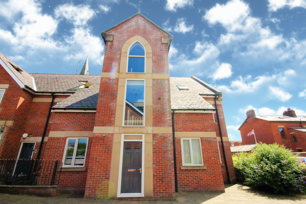 2 bed Apartment for rent in Preston. From Kingswood Properties City Center 2 bed Apartment for rent in Preston. From Kingswood Properties City Center