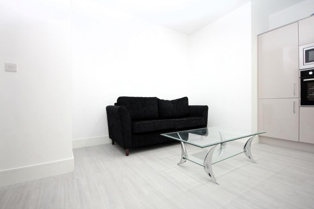 2 bed Apartment for rent in Preston. From Kingswood Properties City Center 2 bed Apartment for rent in Preston. From Kingswood Properties City Center
