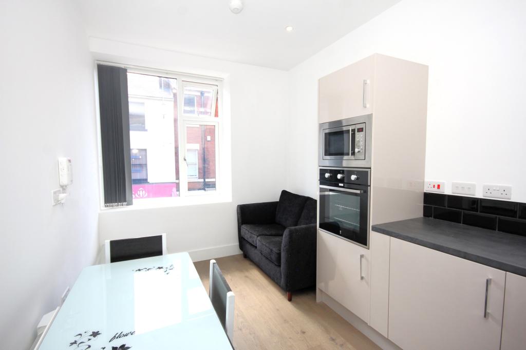 1 bed Apartment for rent in Preston. From Kingswood Properties City Center 1 bed Apartment for rent in Preston. From Kingswood Properties City Center