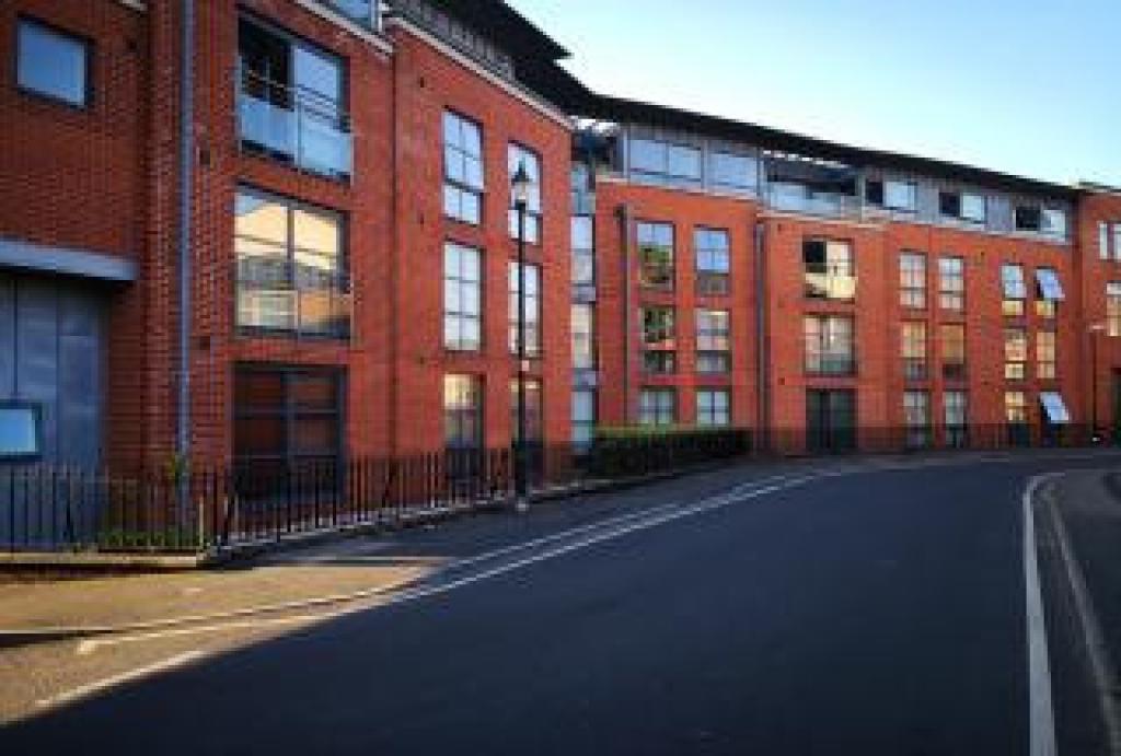 2 bed Apartment for rent in Preston. From Kingswood Properties City Center 2 bed Apartment for rent in Preston. From Kingswood Properties City Center