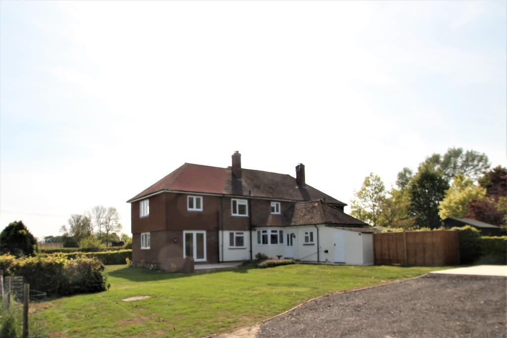 4 bed Semi-Detached House for rent in Marden. From Harpers and Hurlingham Ltd  