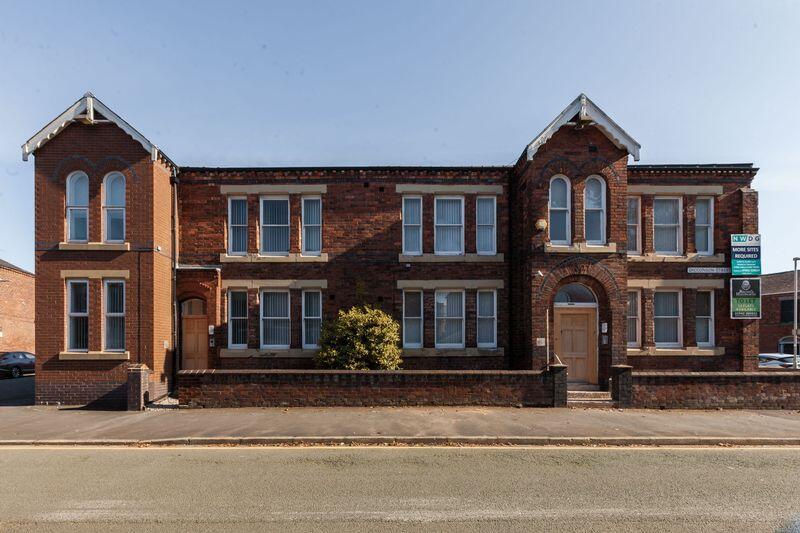 2 bed 1st Floor Flat for rent in Wigan. From Regan & Hallworth - Standish