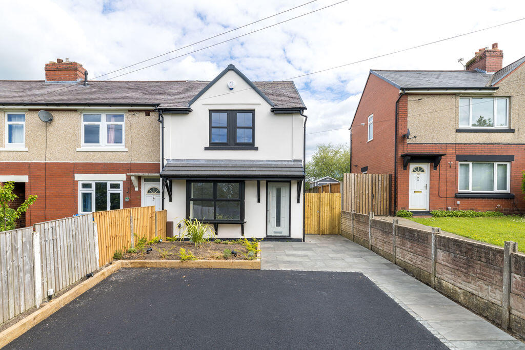 3 bed Mid Terraced House for rent in Shevington Moor. From Regan & Hallworth - Standish 3 bed Mid Terraced House for rent in Shevington Moor. From Regan & Hallworth - Standish