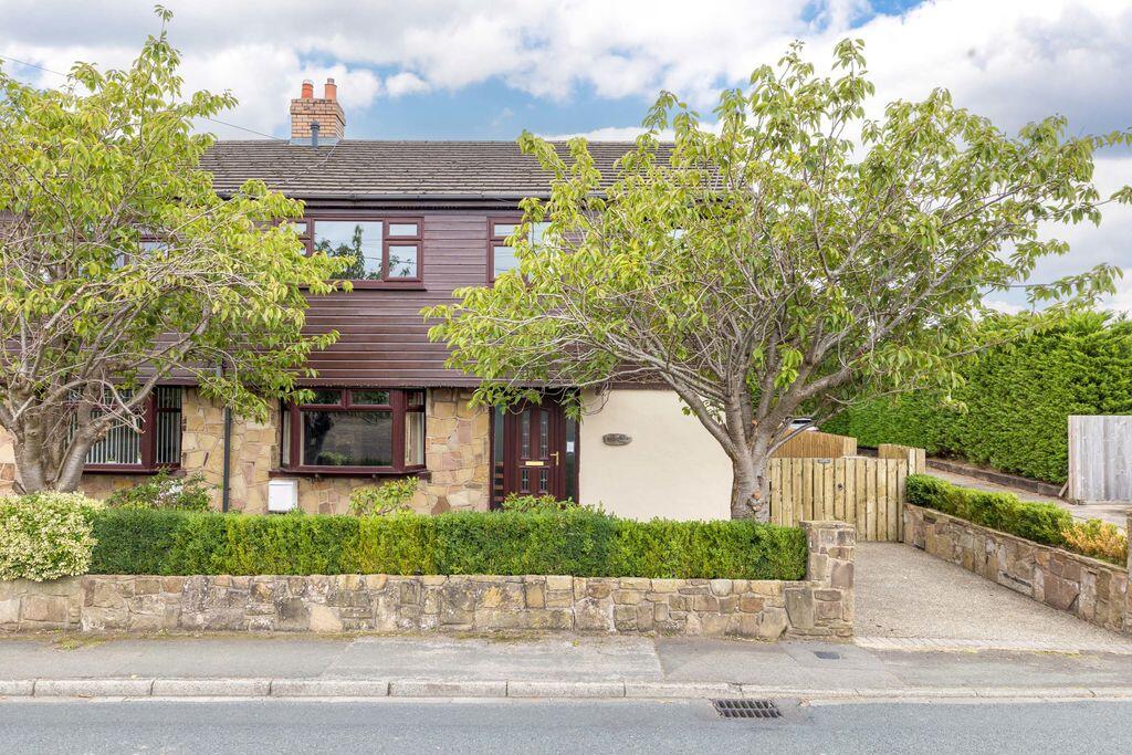 3 bed Semi Detached for rent in Ring o' Bells. From Regan & Hallworth - Standish 3 bed Semi Detached for rent in Ring o' Bells. From Regan & Hallworth - Standish