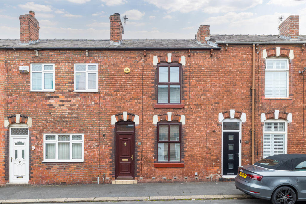 2 bed Mid Terraced House for rent in Hindley. From Regan & Hallworth - Standish 2 bed Mid Terraced House for rent in Hindley. From Regan & Hallworth - Standish