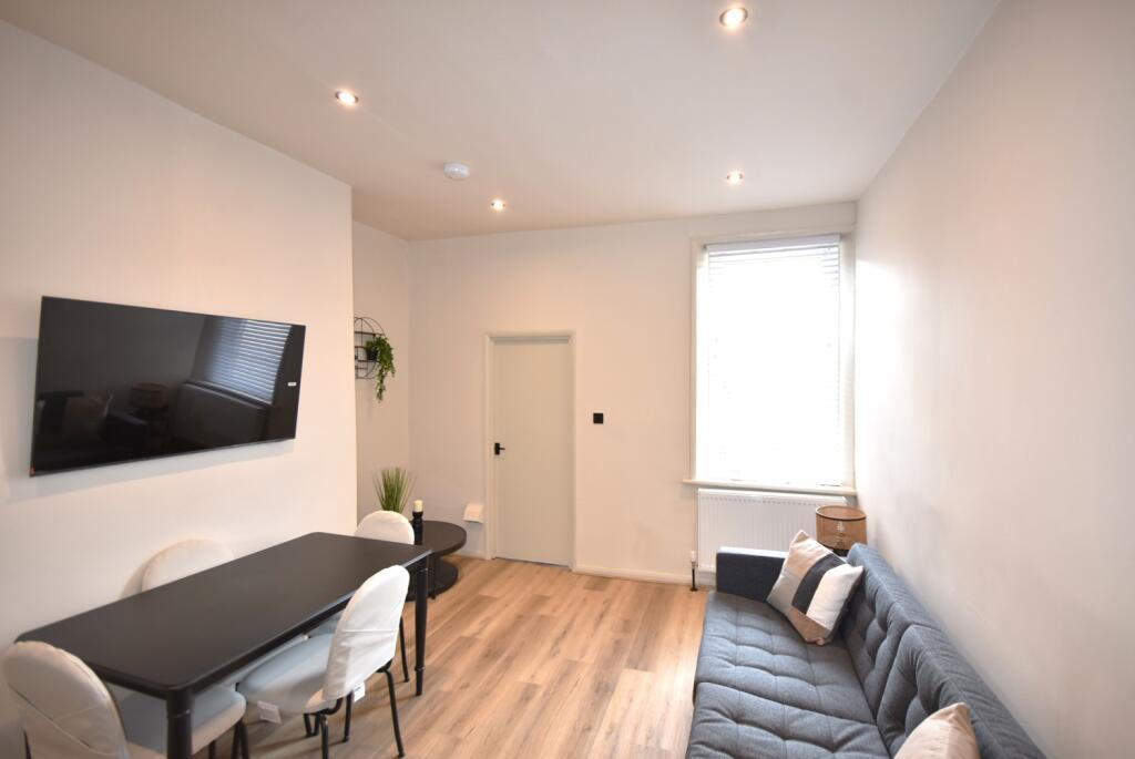 3 bed 1st Floor Flat for rent in Newcastle upon Tyne. From Easiliving - Jesmond