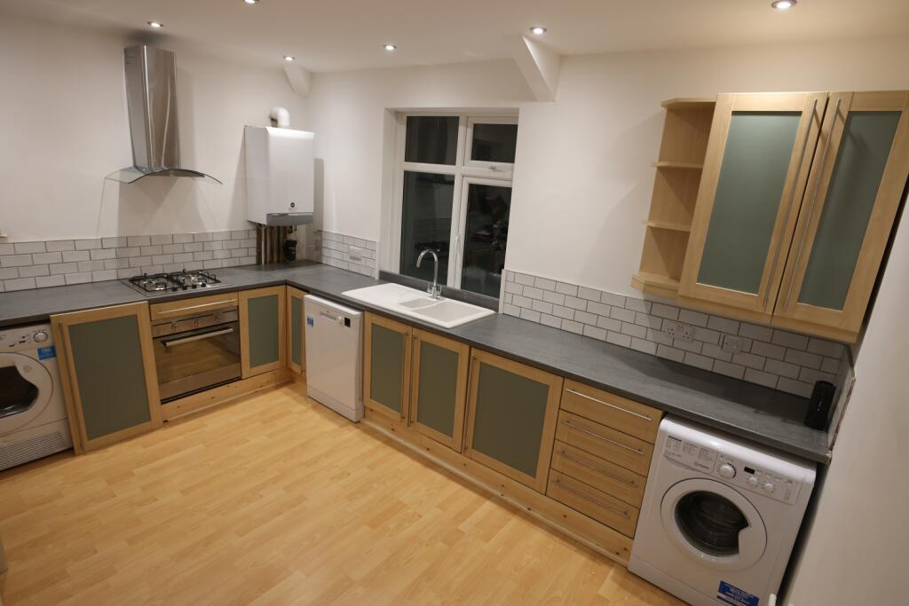 2 bed 1st Floor Flat for rent in Newcastle upon Tyne. From Easiliving - Jesmond