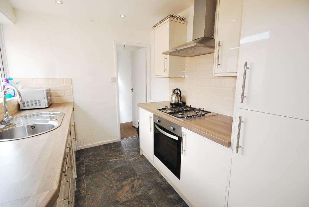 5 bed 1st Floor Flat for rent in Newcastle upon Tyne. From Easiliving - Jesmond