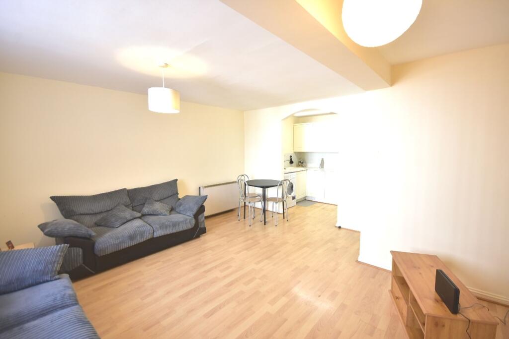 2 bed 1st Floor Flat for rent in Newcastle upon Tyne. From Easiliving - Jesmond