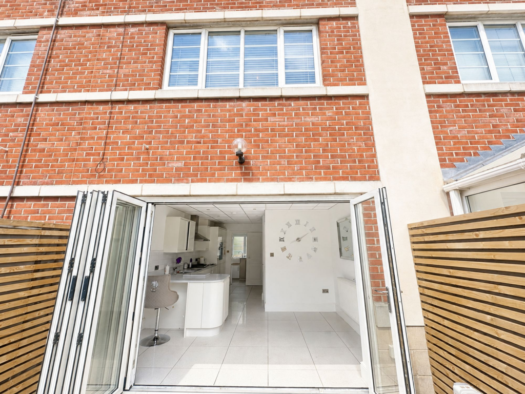 3 bed Town House for rent in Newcastle upon Tyne. From Easiliving - Jesmond 3 bed Town House for rent in Newcastle upon Tyne. From Easiliving - Jesmond