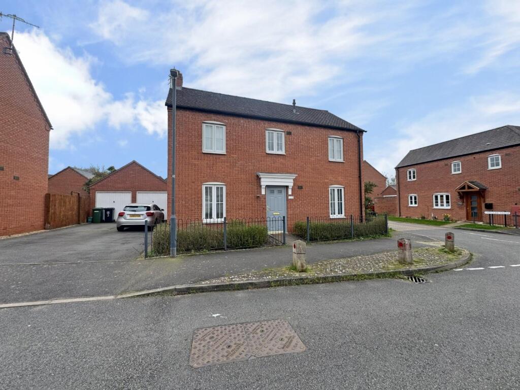 3 bed Detached for rent in Stratford-upon-Avon. From Edwards Land and New Homes - Stratford upon Avon