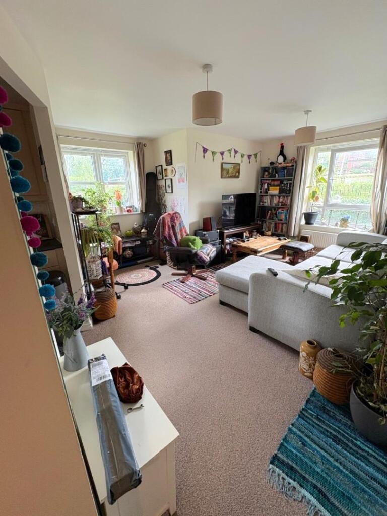 2 bed 1st Floor Flat for rent in Stratford-upon-Avon. From Edwards Land and New Homes - Stratford upon Avon