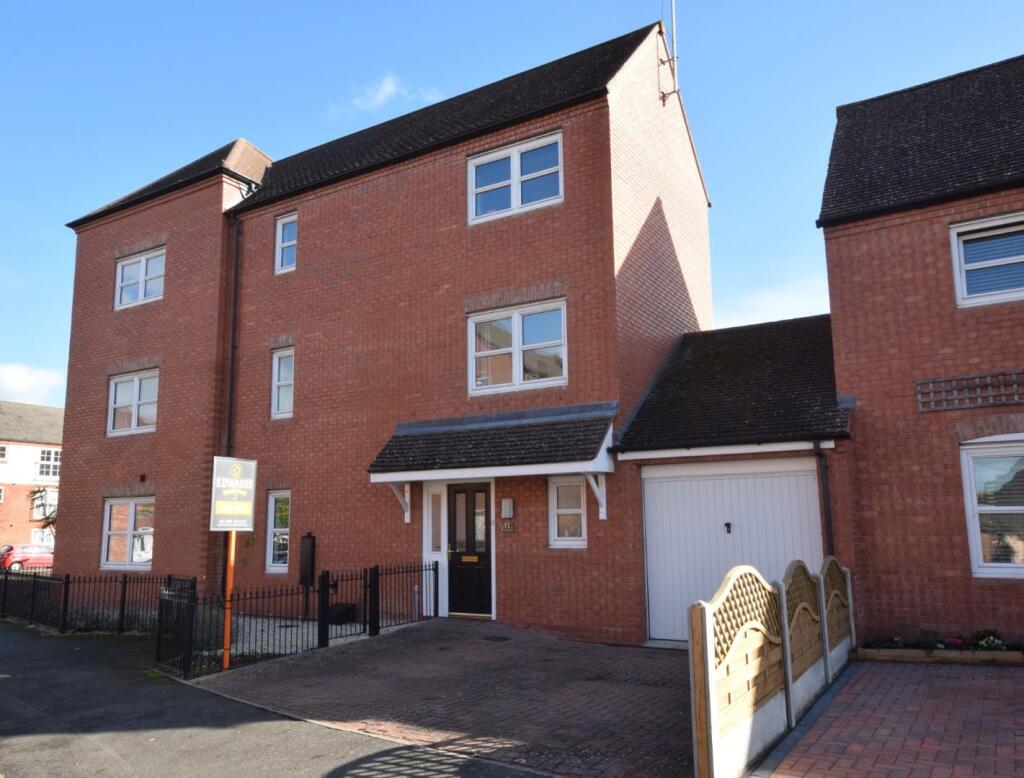 4 bed Detached for rent in Stratford-upon-Avon. From Edwards Land and New Homes - Stratford upon Avon 4 bed Detached for rent in Stratford-upon-Avon. From Edwards Land and New Homes - Stratford upon Avon
