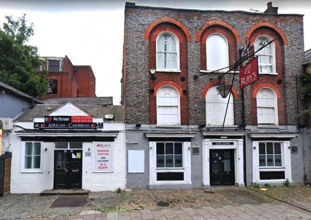 Bar/Nightclub for rent in Luton. From Ultimate Connexions