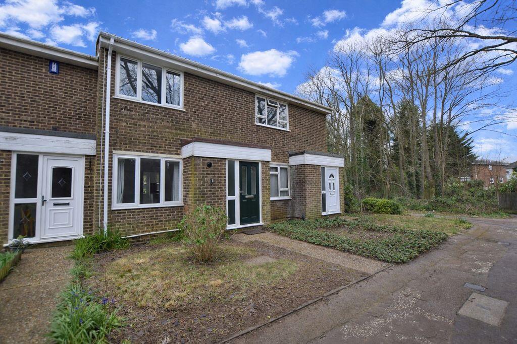 2 bed Mid Terraced House for rent in Boxley. From Ferris & Co - Bearsted