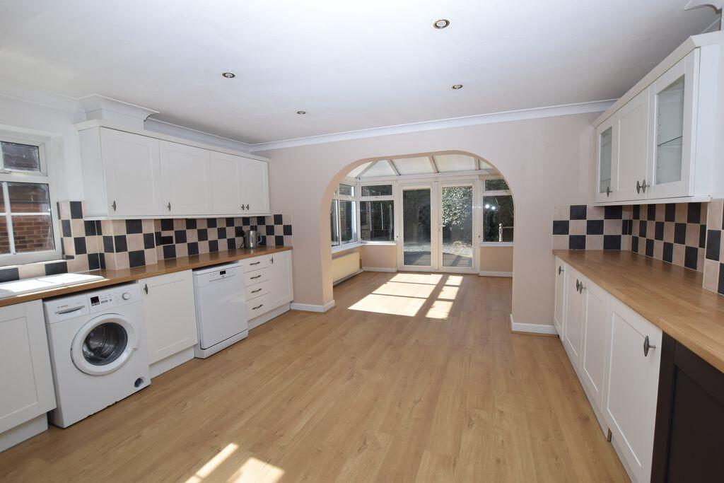 3 bed Detached for rent in Detling. From Ferris & Co - Bearsted