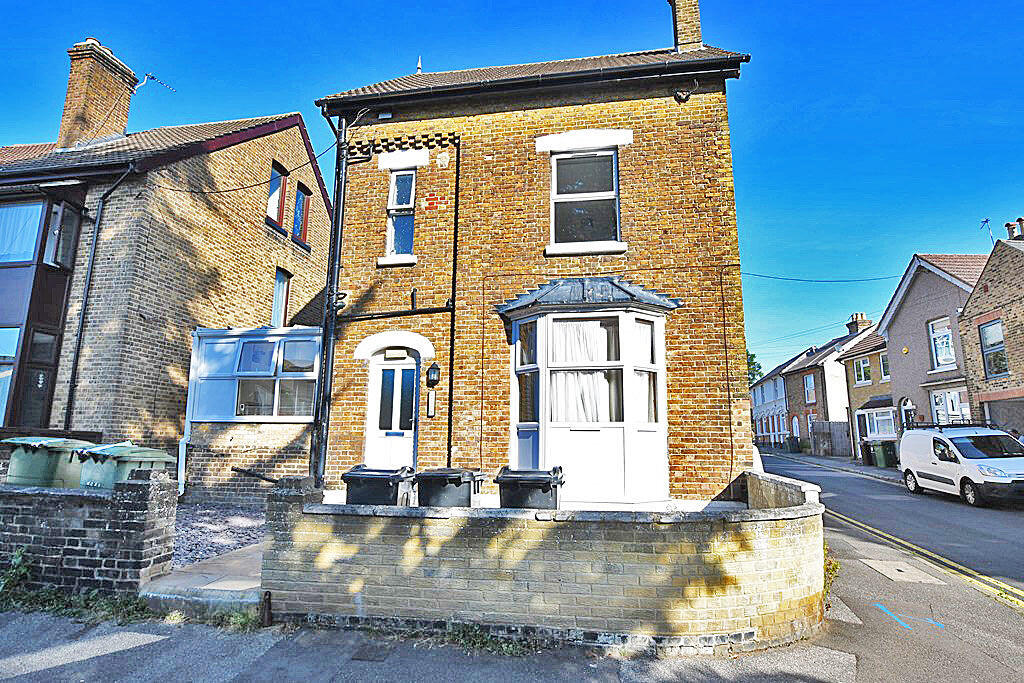 1 bed 1st Floor Flat for rent in Maidstone. From Ferris & Co - Bearsted