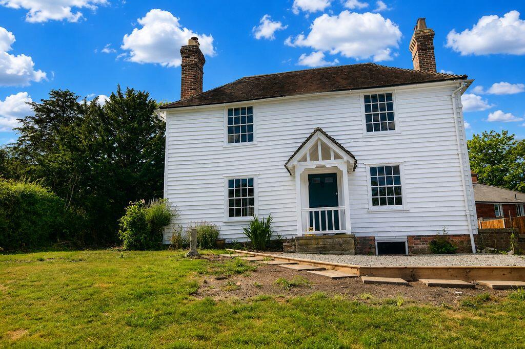 4 bed Detached for rent in Maidstone. From Ferris & Co - Bearsted