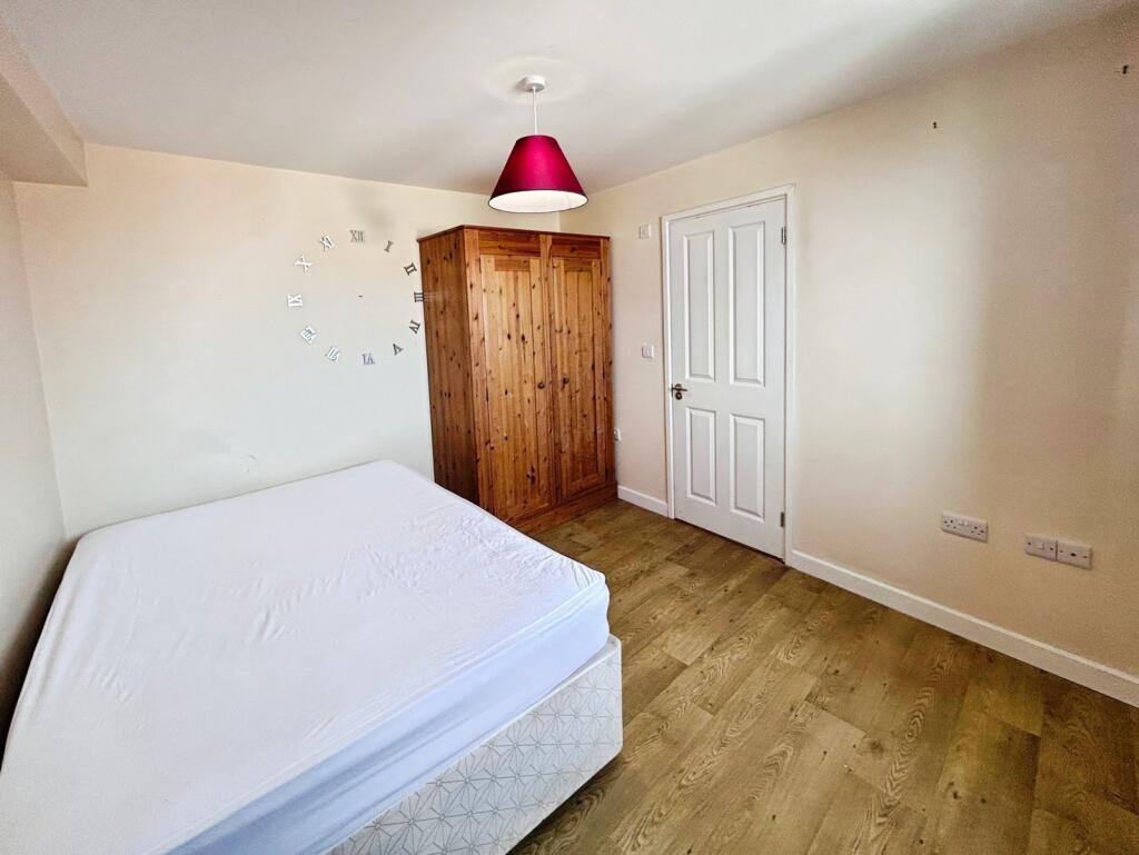 0 bed House Share for rent in Fleet. From Leaders - Emsworth