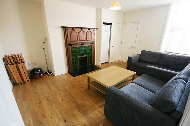 6 bed Maisonette for rent in Newcastle Upon Tyne. From pro-lets.co.uk