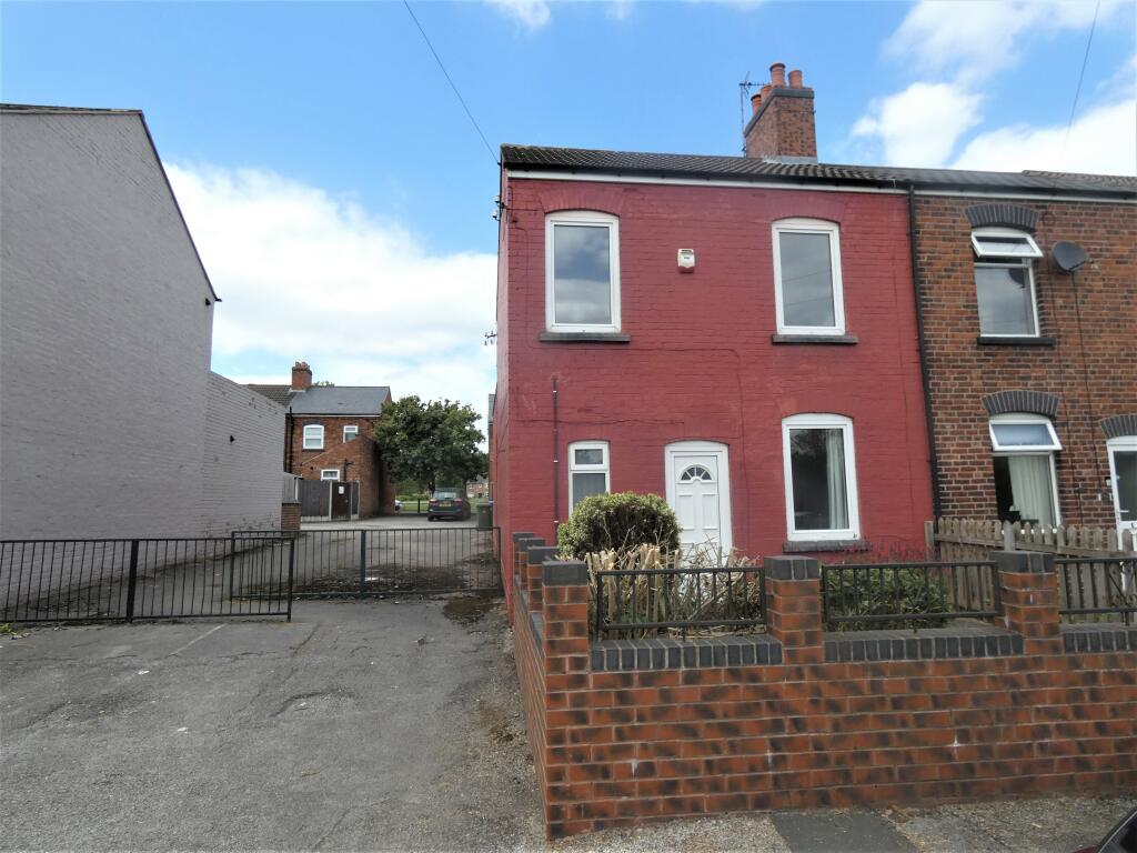 3 bed End Terraced House for rent in Warsop Vale. From Leaders - Mansfield