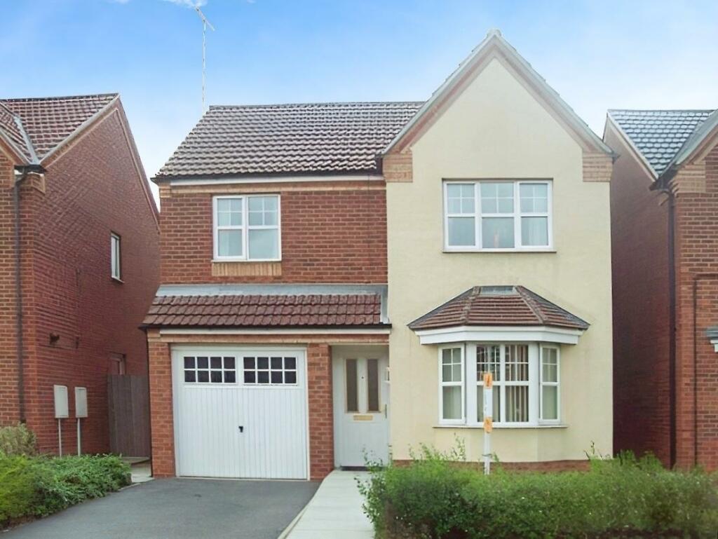 3 bed Detached House for rent in Mansfield Woodhouse. From Leaders - Mansfield