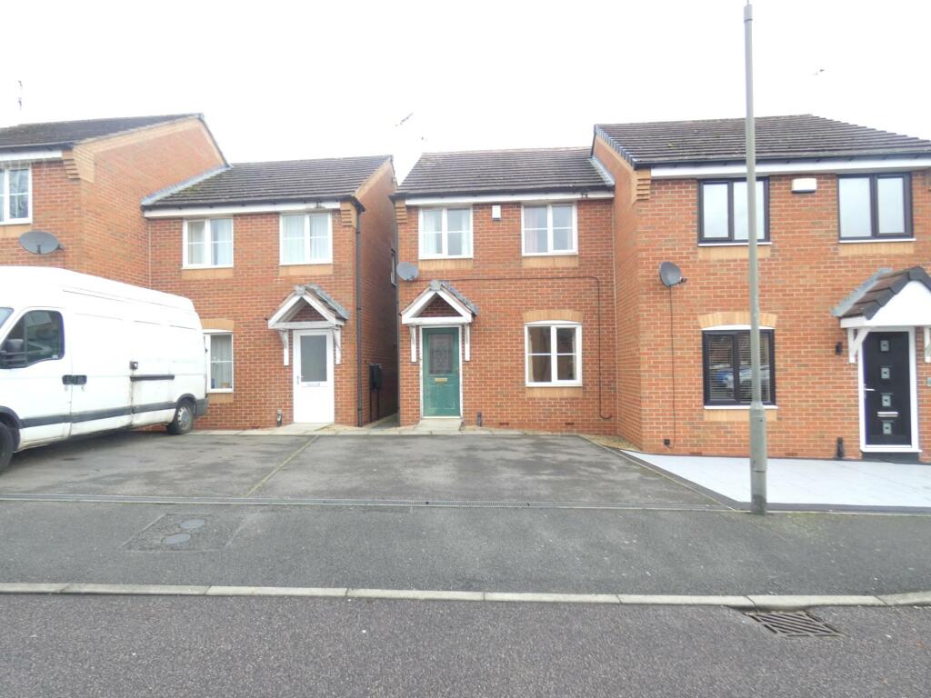 3 bed Semi-Detached House for rent in Shirebrook. From Leaders - Mansfield