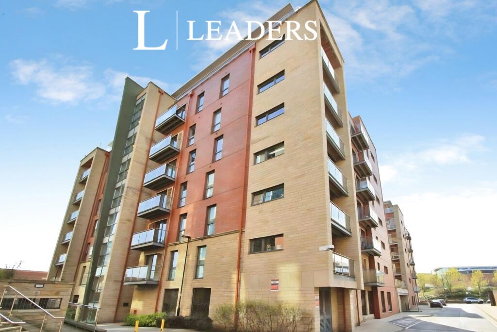 2 bed 1st Floor Flat for rent in Long Line. From Leaders Sales - Mansfield