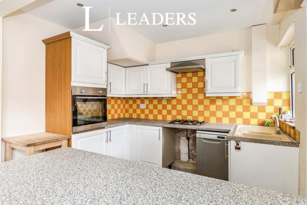 3 bed Detached for rent in Mansfield. From Leaders Sales - Mansfield